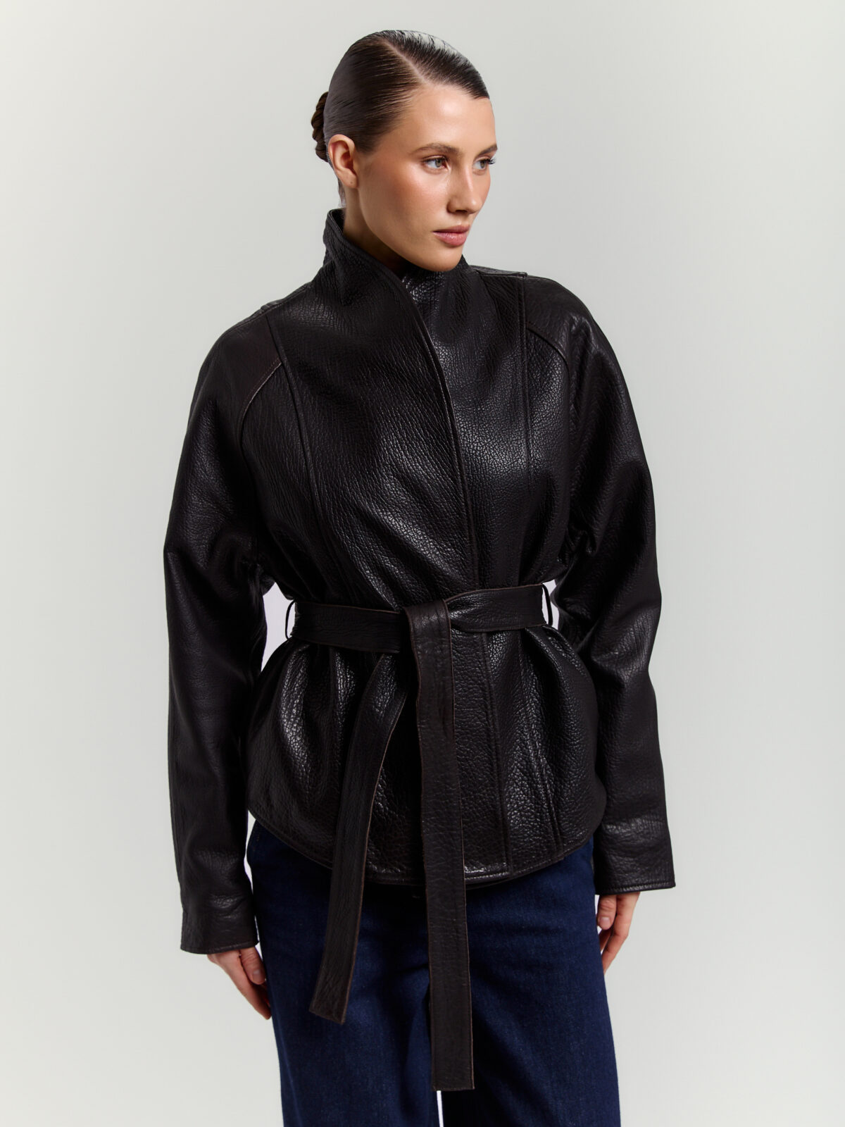 ALLURE – Kemerli Kısa Deri Trençkot